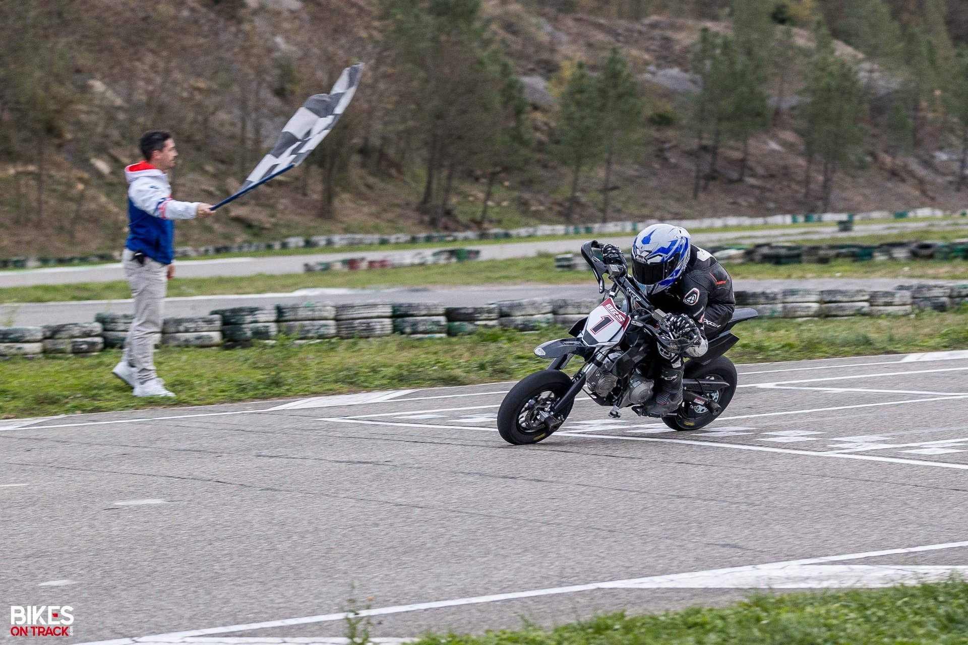 Jeunes motards